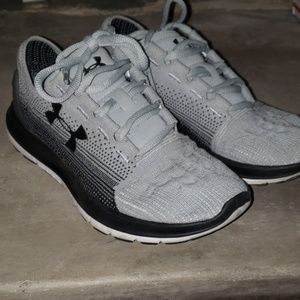 Under armour shoes UA Charged